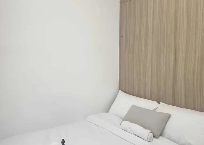 953 D Shore 1 Hotel 5*